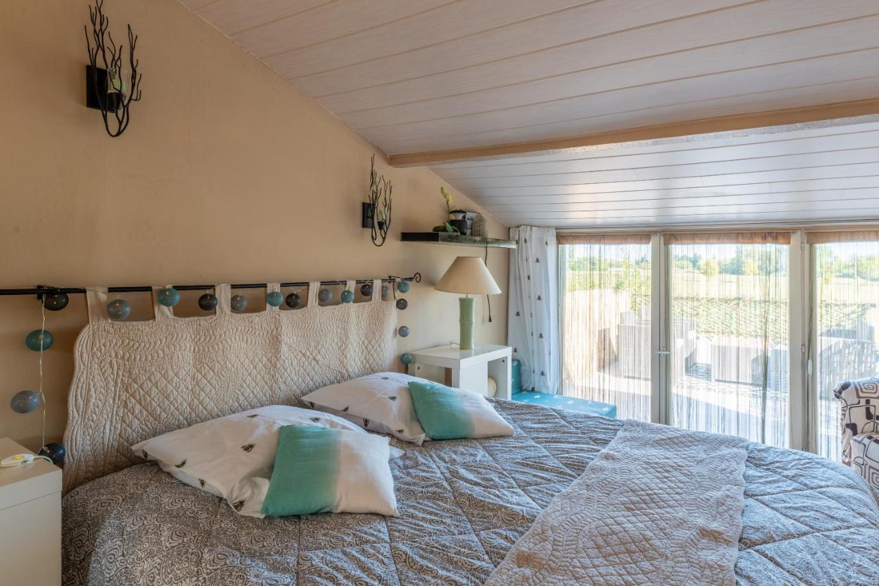 Appart Aux Portes De La Camargue Manduel Екстериор снимка